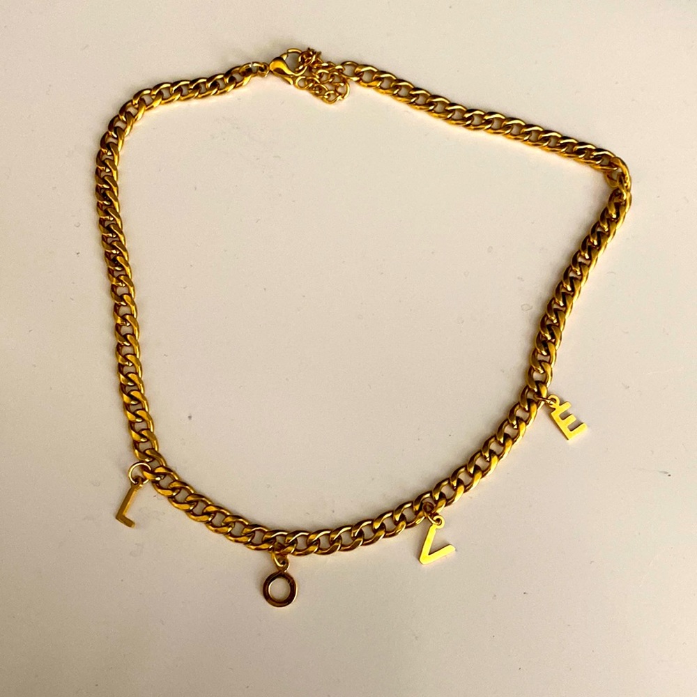 LOVE choker